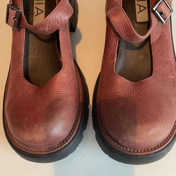 Mia Loran BoHo Mary Jane buckle low heel tan leather shoes size 4 girls - Picture 7 of 12